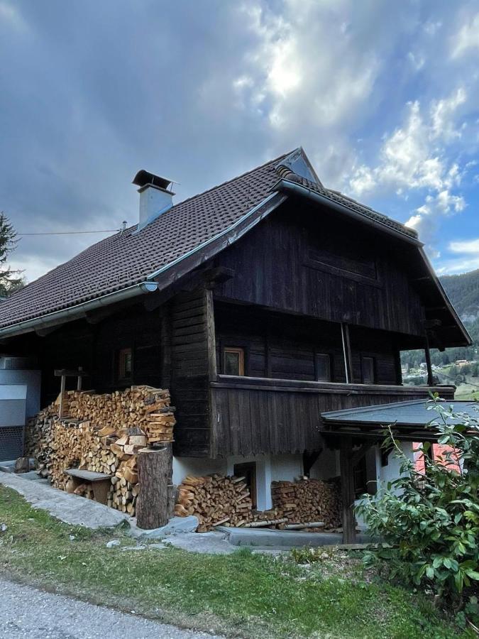Haus Lahner Villa Bad Bleiberg Bagian luar foto